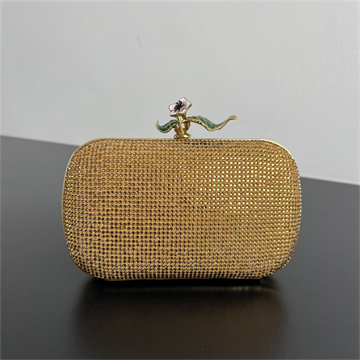 bottega veneta crystal-embellished floral closure clutch #844122